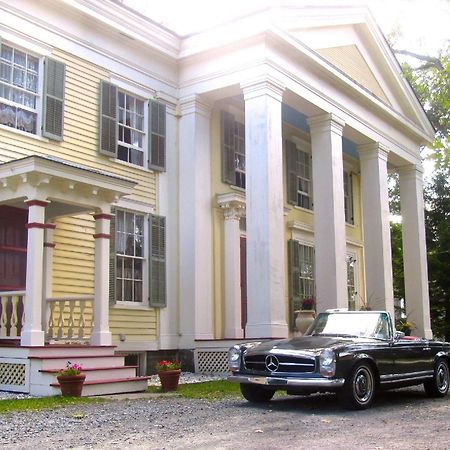 Oakcliff Bed And Breakfast Halfmoon Bagian luar foto