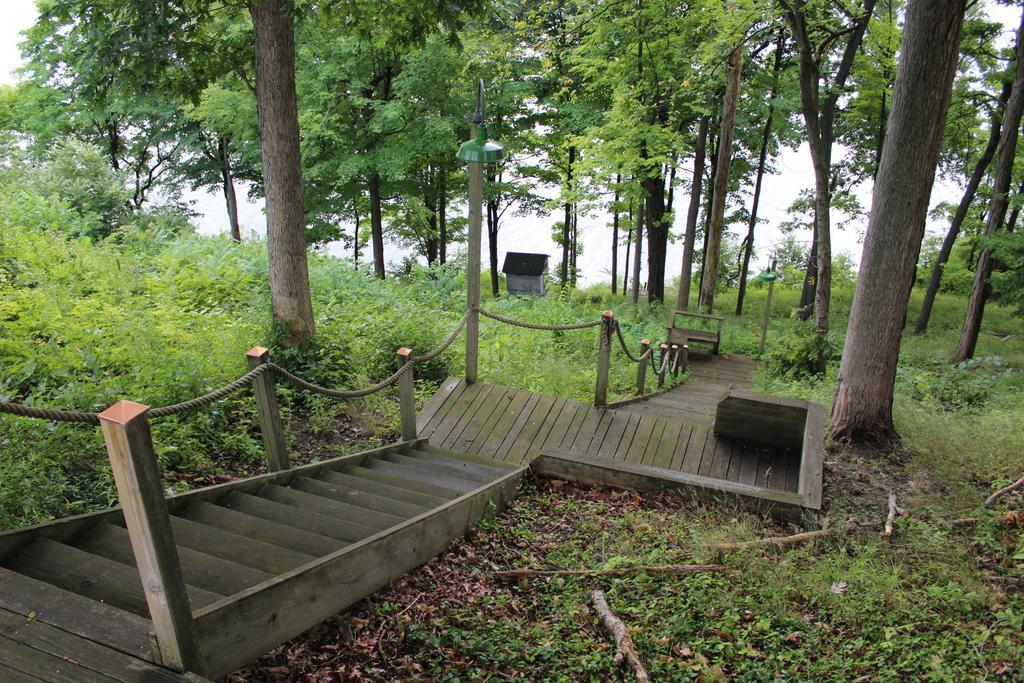 Oakcliff Bed And Breakfast Halfmoon Bagian luar foto