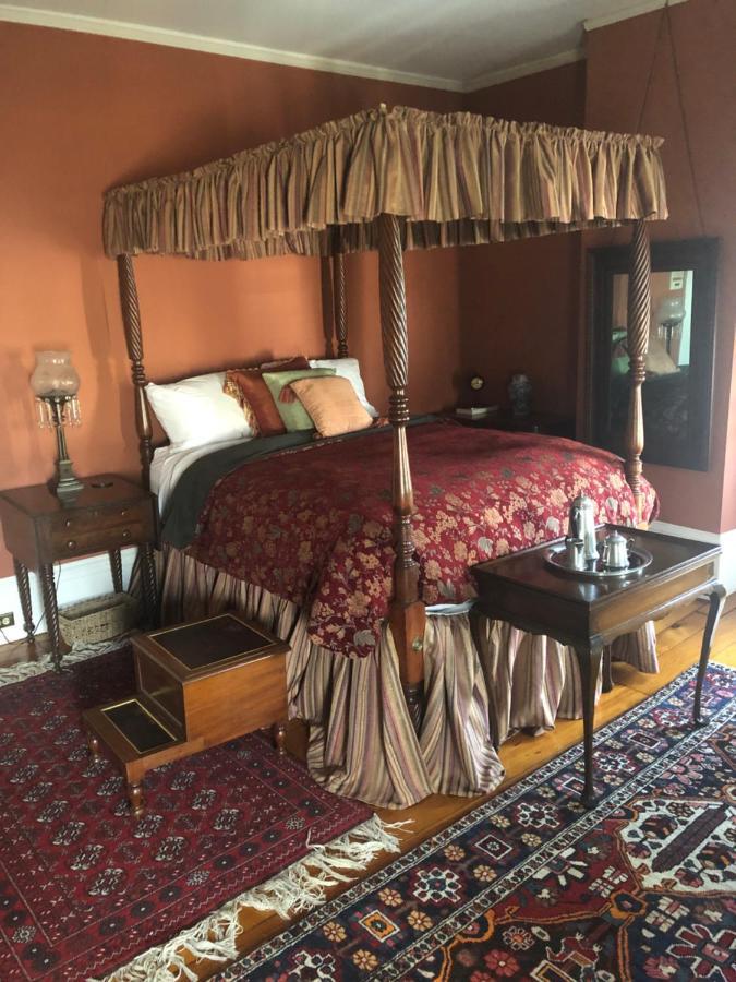Oakcliff Bed And Breakfast Halfmoon Bagian luar foto