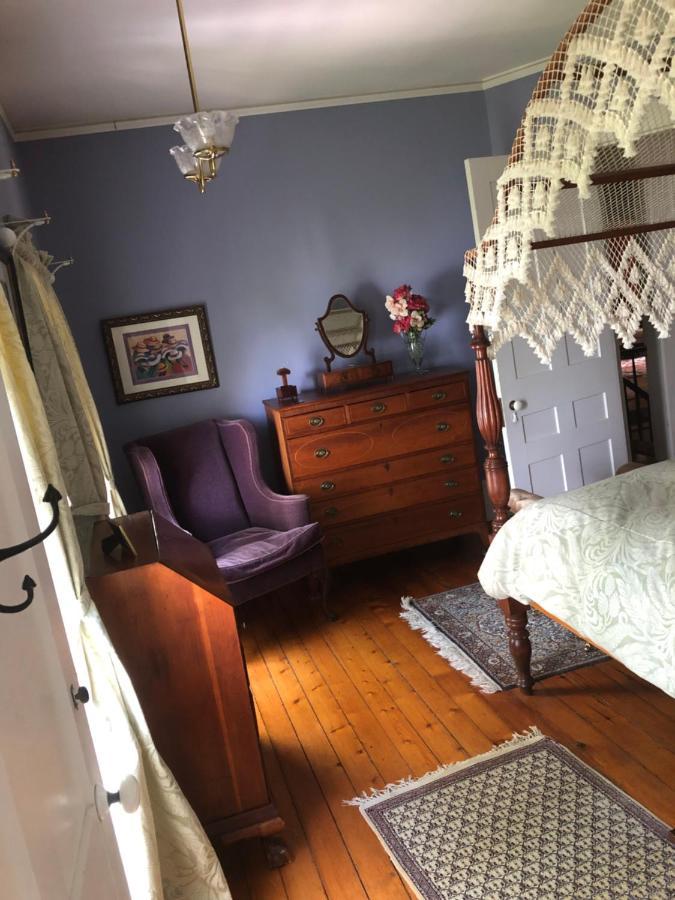 Oakcliff Bed And Breakfast Halfmoon Bagian luar foto