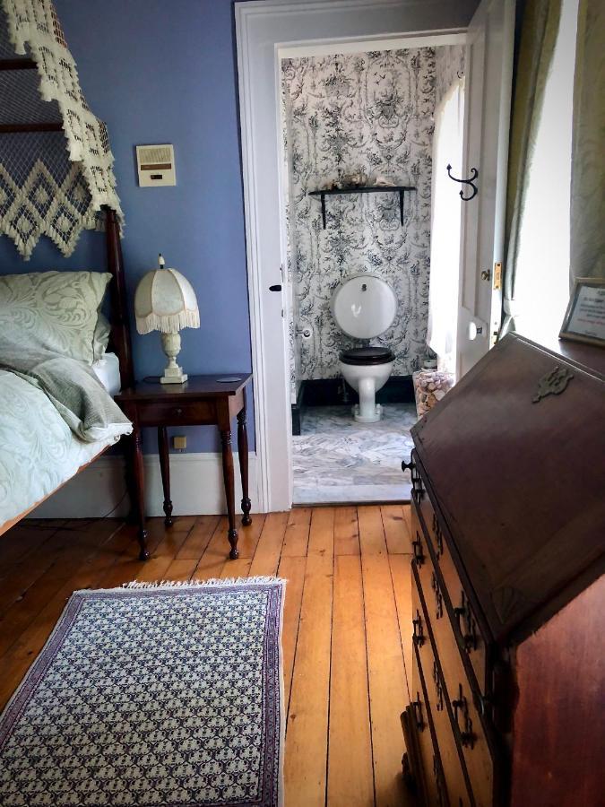 Oakcliff Bed And Breakfast Halfmoon Bagian luar foto