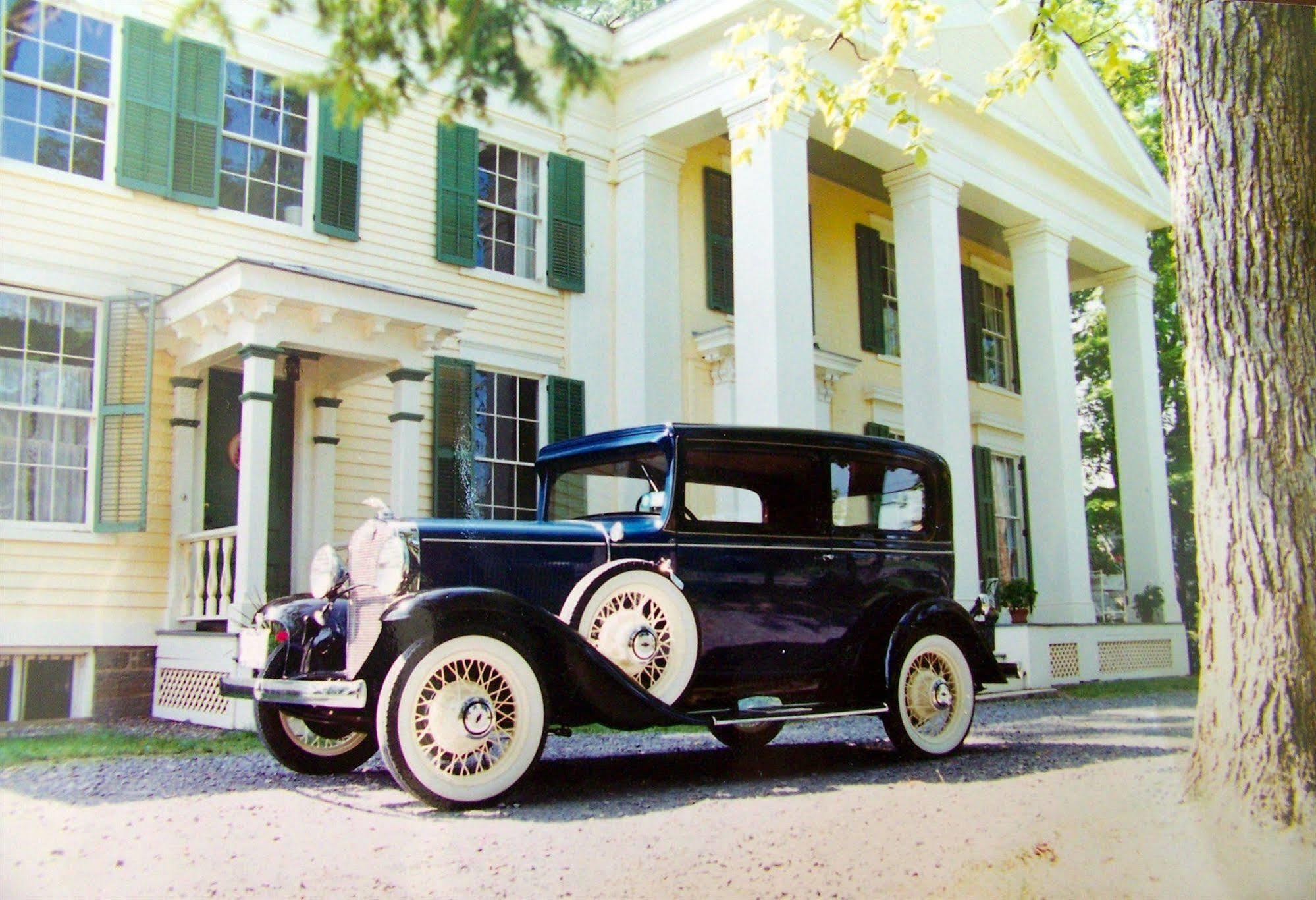 Oakcliff Bed And Breakfast Halfmoon Bagian luar foto